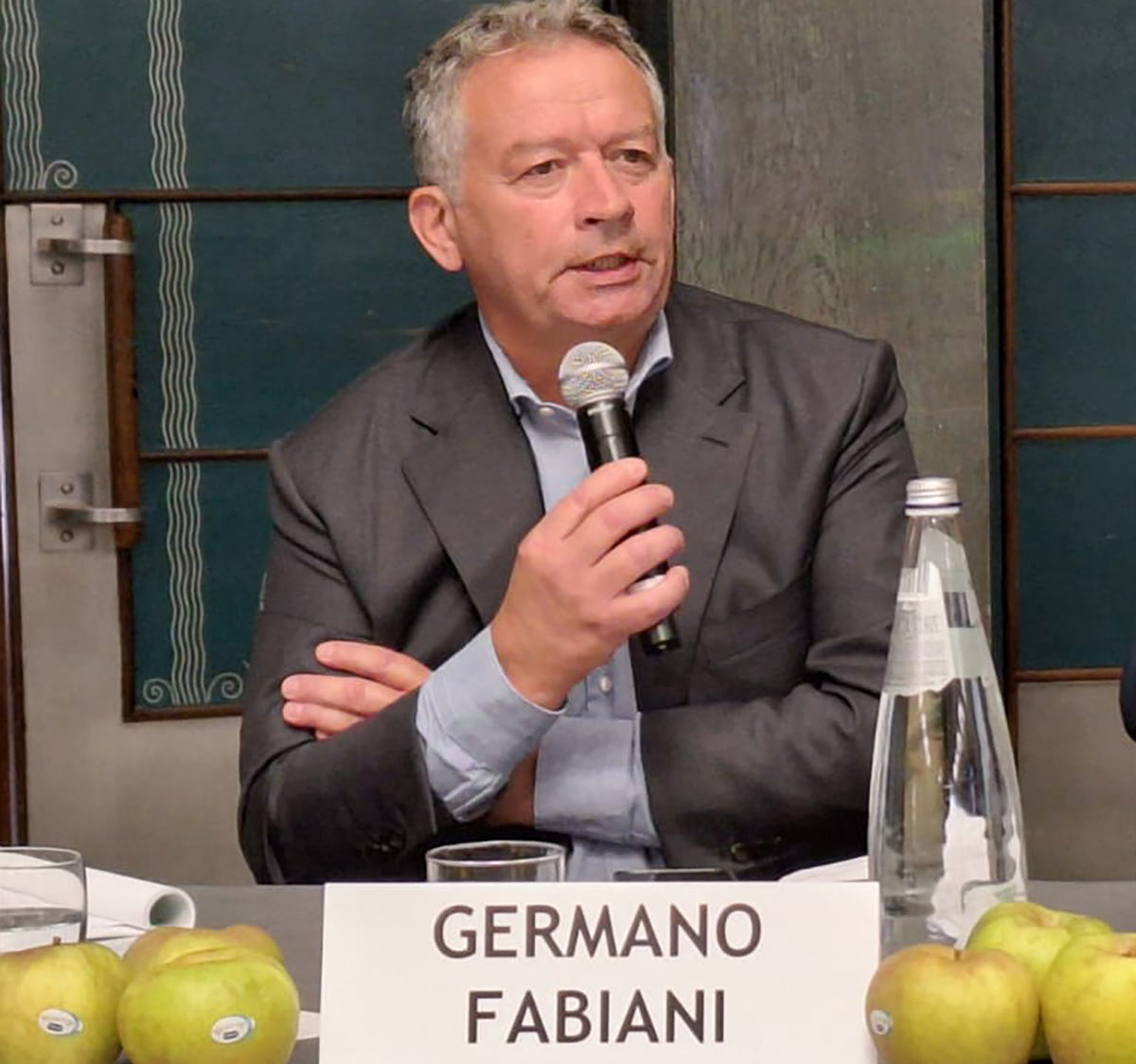 Nella foto: Germano Fabiani, responsabile ortofrutta Coop Italia